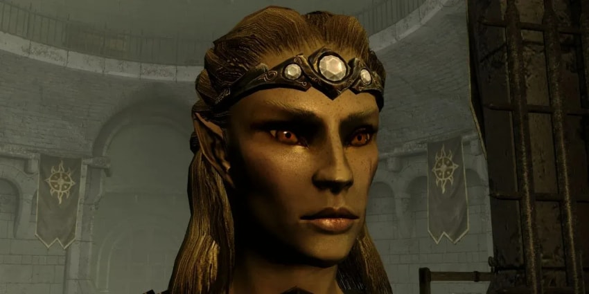 Best Skyrim Clothing Mods - Wear Circlet with Hoods